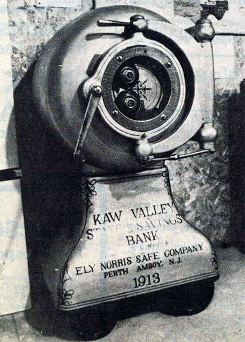 Kaw Valley State and Savings Bank Safe in the year 1913.
